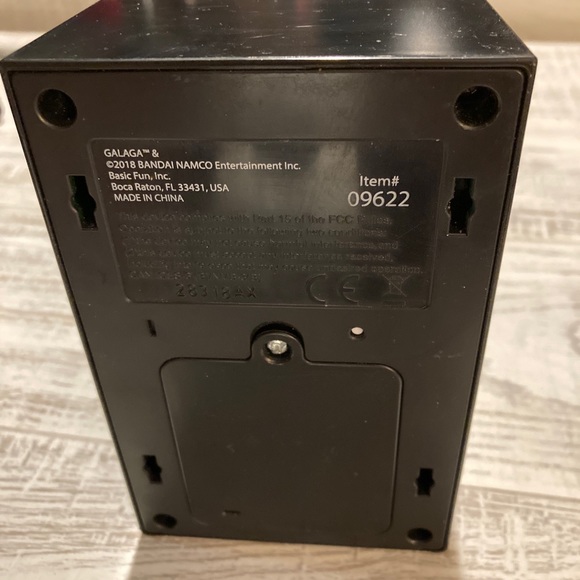 Galaga Arcade Handheld Mini Arcade Retro Cabinet Game Bandai Namco Works GREAT! - Picture 2 of 6